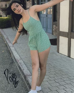 Paris Bravo autograph