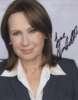 Jennifer Collins autograph