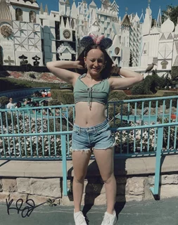 Kenzie Couch autograph