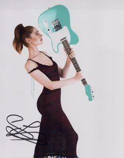 Serena Laurel autograph