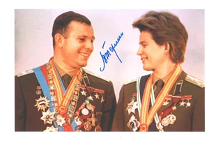 Valentina Tereshkova autograph