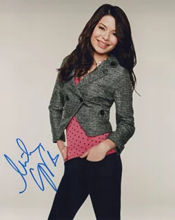 Miranda Cosgrove autograph