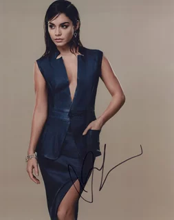 Vanessa Hudgens autograph