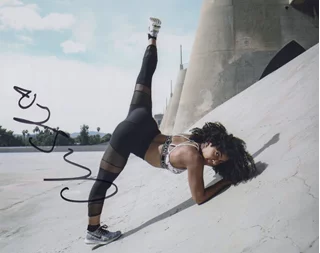 Charlize Glass autograph