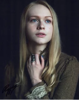 Rachelle Henry autograph