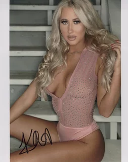 Kristin Daniells autograph