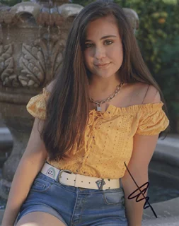 Alyssa de Boisblanc autograph