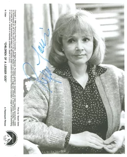 Piper Laurie autograph