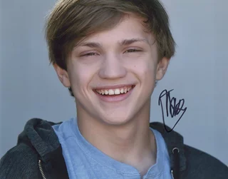 Mason McNulty autograph