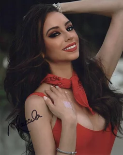 Marcela Navarrete autograph