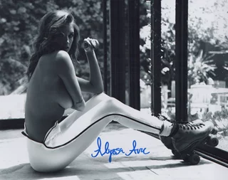 Alyssa Arce autograph