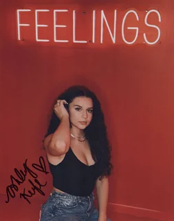 Ashley Keefe autograph