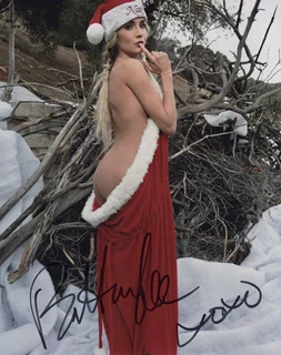 Brittany Lee autograph