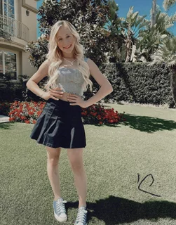 Katie Couch autograph