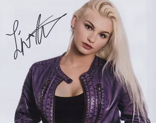 Liza Jane autograph
