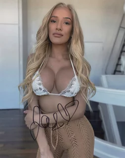 Jasmine Legaspi autograph