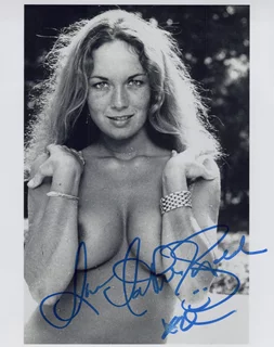 Catherine Bach autograph
