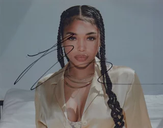 Lori Harvey autograph