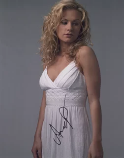 Anna Paquin autograph
