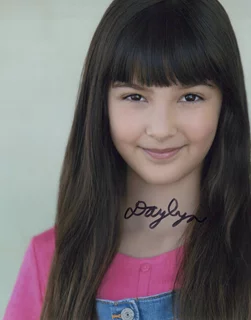 Daylyn Alaysia autograph