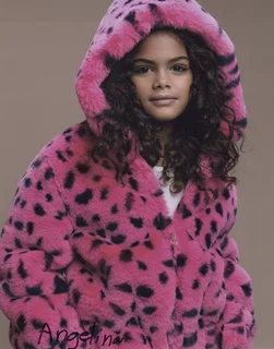 Angelina Marie autograph