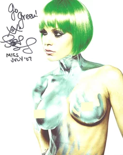 Tiffany Selby autograph