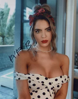 Florella  Bertolin autograph