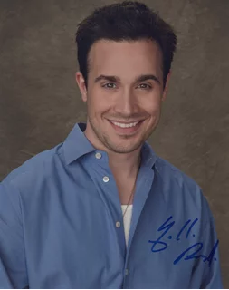 Freddie Prinze, Jr. autograph