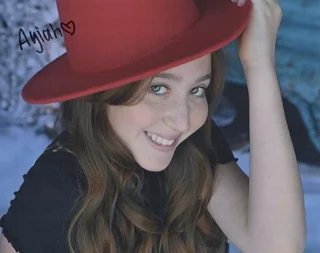 Ayiah Soufi autograph