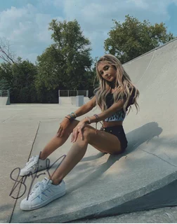 Sofie SanFilippo autograph