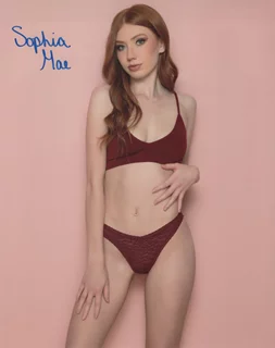 Sophia Mae autograph
