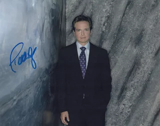 Scott Wolf autograph