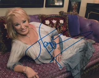 Tanya Tucker autograph