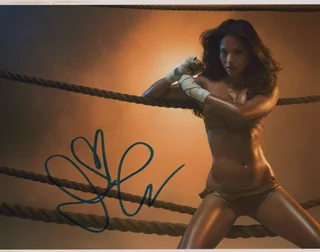 Jamie Chung autograph
