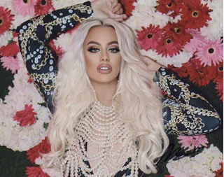 Matilda Dahlin autograph