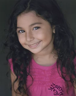 Zara Nicole Jirgis autograph
