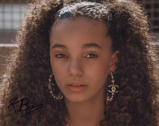 Kherrington Briggs autograph