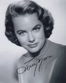 Terry Moore autograph
