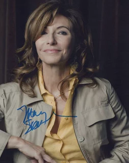 Mary Steenburgen autograph