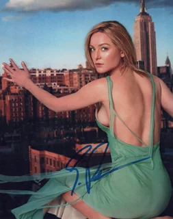 Elisabeth Rohm autograph