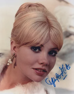 Hayley Mills autograph