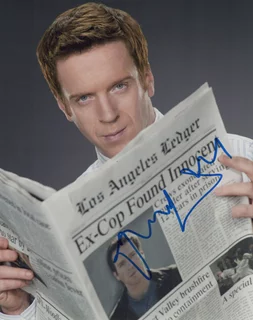 Damian Lewis autograph