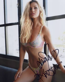 Kristina Marie Morrison autograph