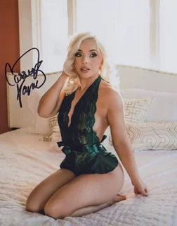 Cassidy Payne autograph