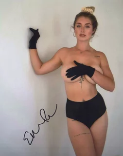 Emily Rainey autograph