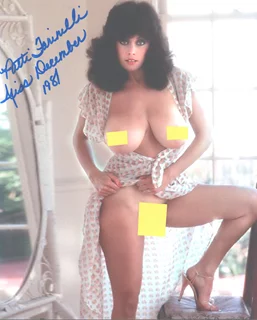 Patti Farinelli autograph