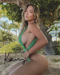 Katie Williams autograph