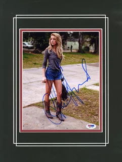 Amber Heard autograph