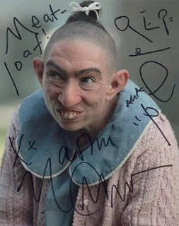 Naomi Grossman autograph