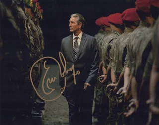 Eric Roberts autograph